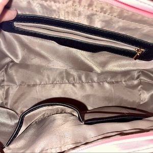 Women’s Purses / Multiple Colors